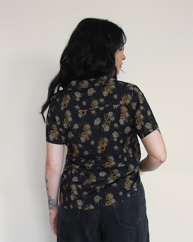 Women's alternative fashion clothes printed shirt. 